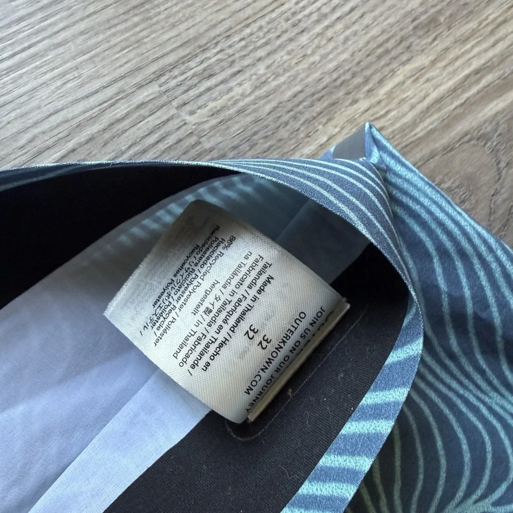 Outerknown Apex Board Shorts Mens 32 Blue‎ Wave Print Swim Trunks 9